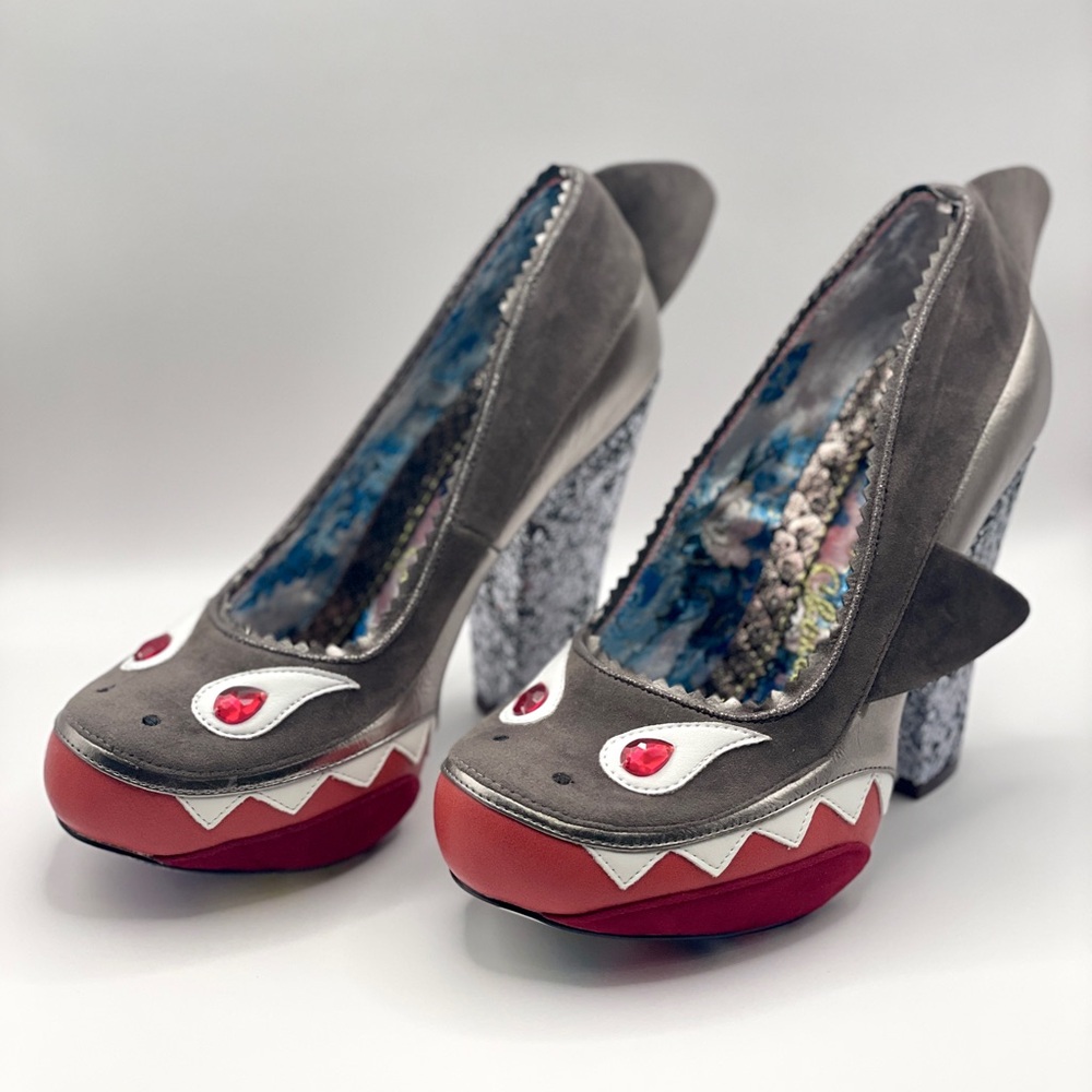 Irregular Choice (UK) Carpe Diem Shark Heels 2018 Size 37